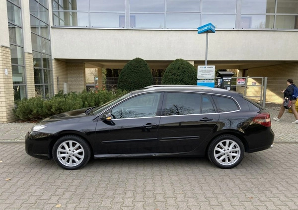 Renault Laguna cena 22999 przebieg: 208000, rok produkcji 2010 z Rzgów małe 781